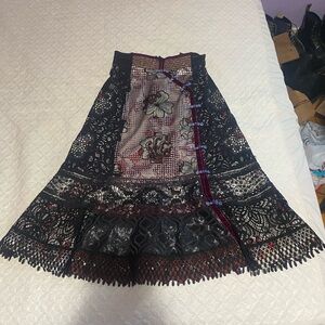 In Ernest Black Size 2 Women's Skirt Flared Knee Length Rare